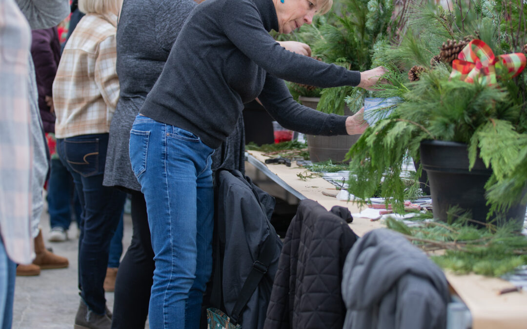 Holiday Porch Pot Workshop